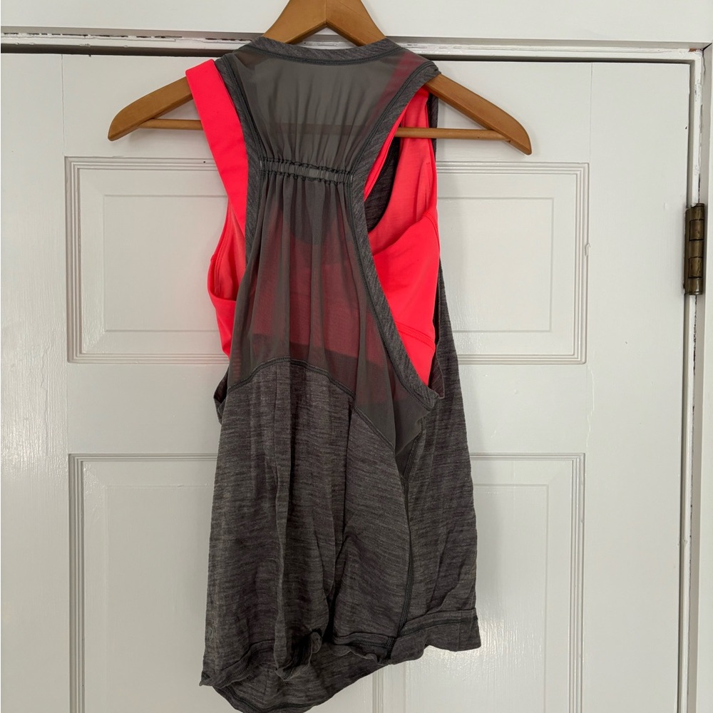 Lulu Lemon jog bra/tank top combo top. Sewn together